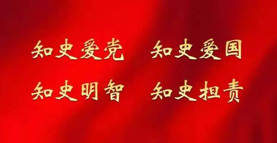 醉酒男尾随母女三人上楼砸门,当事人被吓到尖叫狂奔,派出所回应